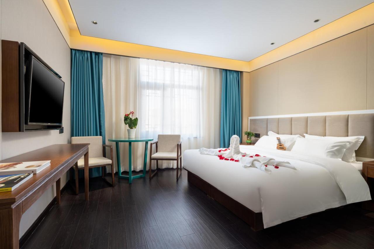 Beijing Tangfu Hotel - Located In The City Center Adjacent To The Subway Station Close To Nanluoguxiang Gulou Lama Temple Tiananmen Square Forbidden City Temple Of Heaven Providing Laundry Car Rental And Ticketing Services Dış mekan fotoğraf