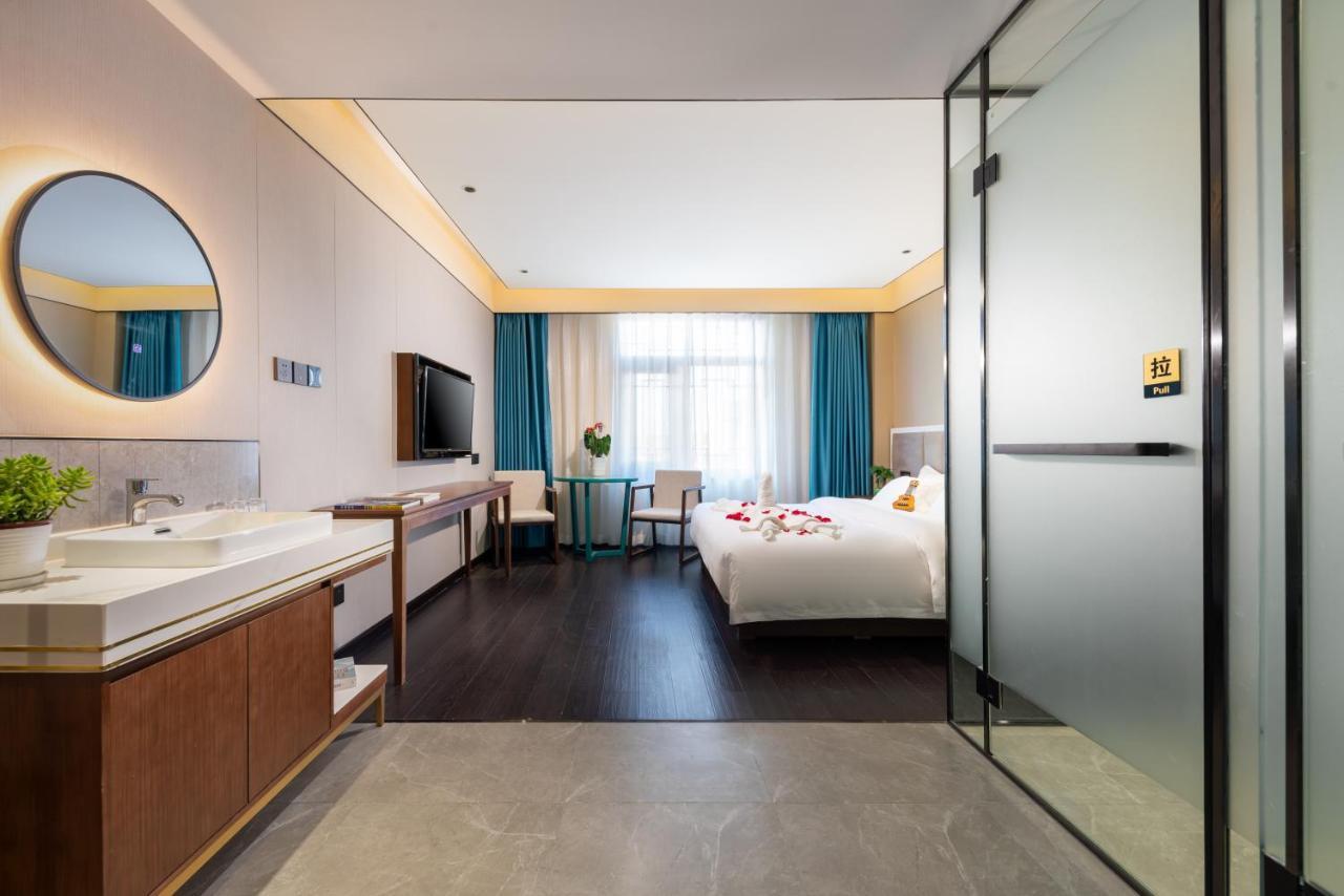 Beijing Tangfu Hotel - Located In The City Center Adjacent To The Subway Station Close To Nanluoguxiang Gulou Lama Temple Tiananmen Square Forbidden City Temple Of Heaven Providing Laundry Car Rental And Ticketing Services Dış mekan fotoğraf